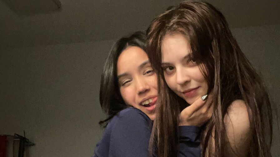 DebAndCaitlin's Webcam Videos