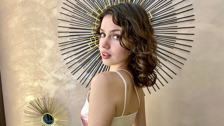 Discover MariaRuss on Erotic-Art-Beauty.com