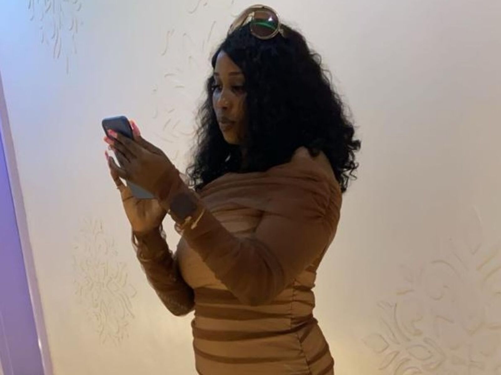 Live cam for AnnyBricks