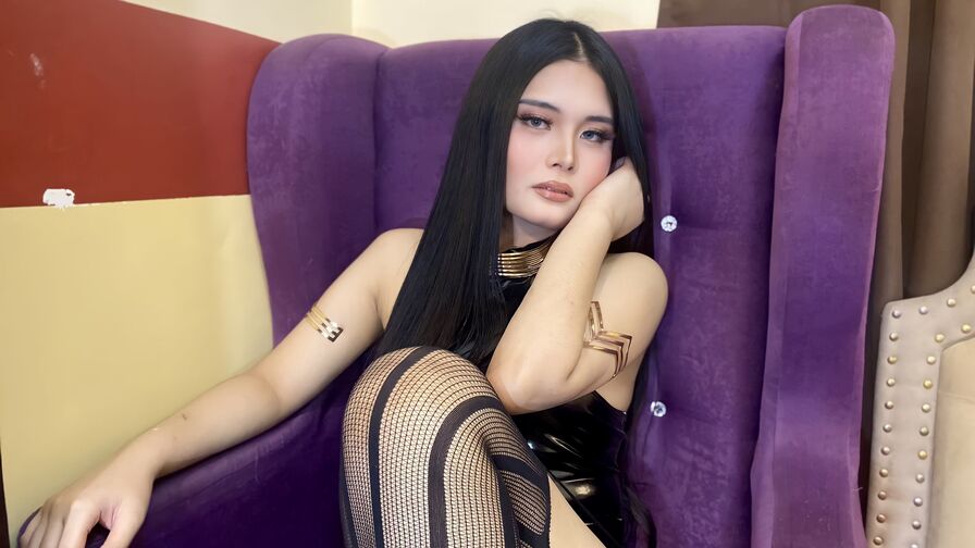 Watch EllaineJean live on zeit-gewinn.com