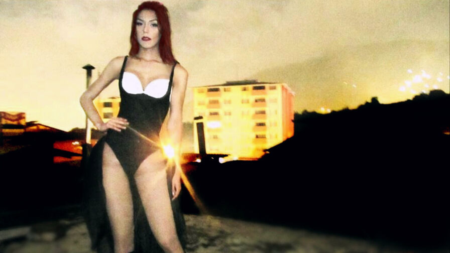 Chat With ElecktraGomez Now