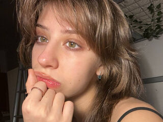 live adult webcam PetraBanford