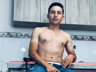 adult webcam CharlyCambell