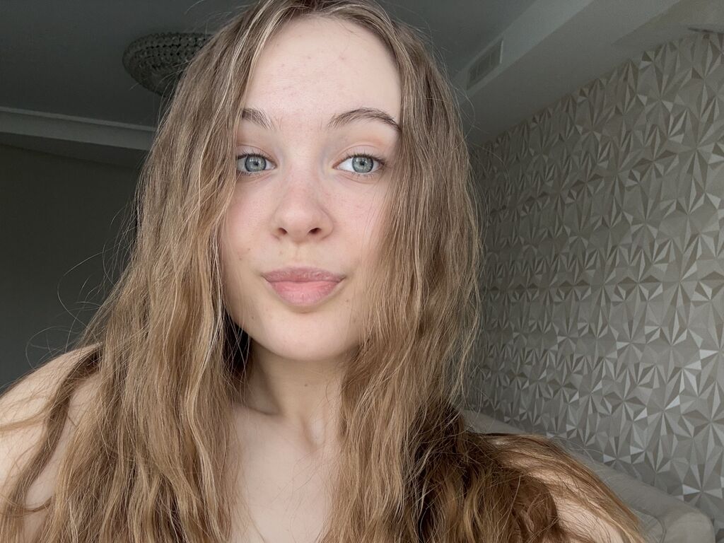 AlbertaClem LiveJasmin profile photo
