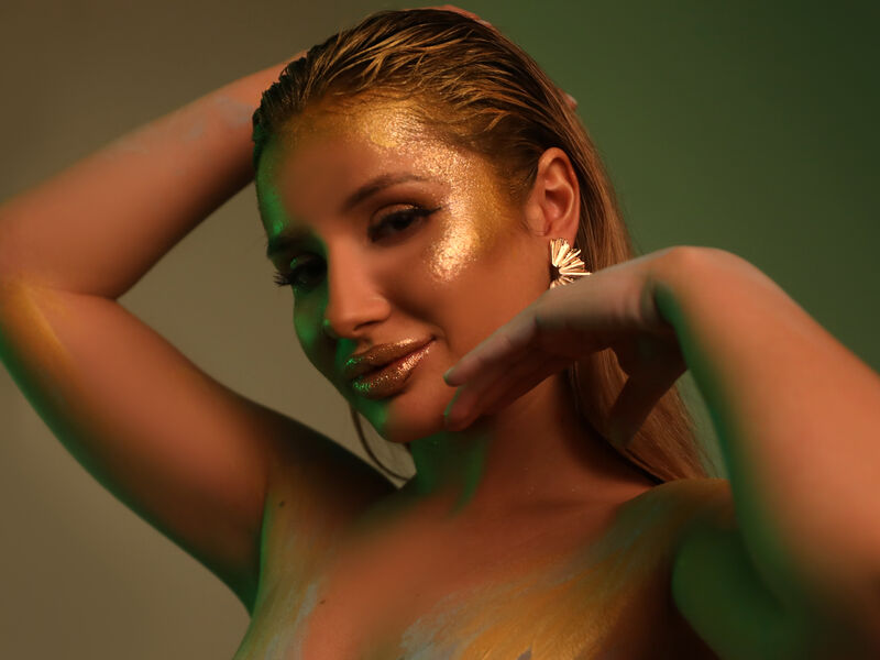 Live cam with MaddieVixen