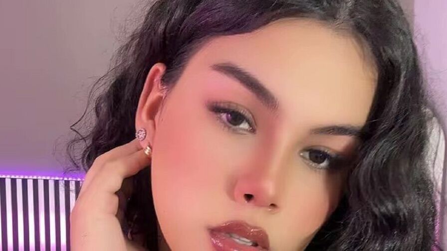 AlissCute live cam model