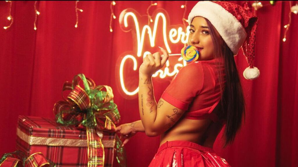 LisaNoback online on GirlsOfJasmin