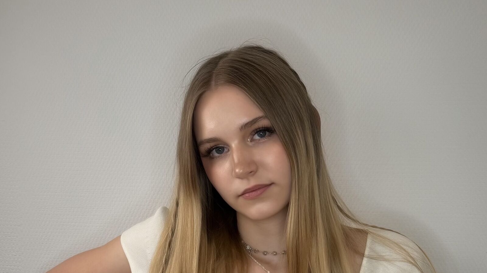 CandiMalott glamour portrait