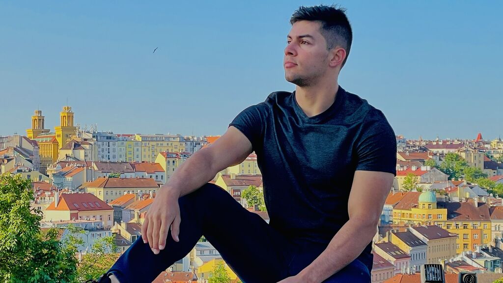 FelipeHerrera cover