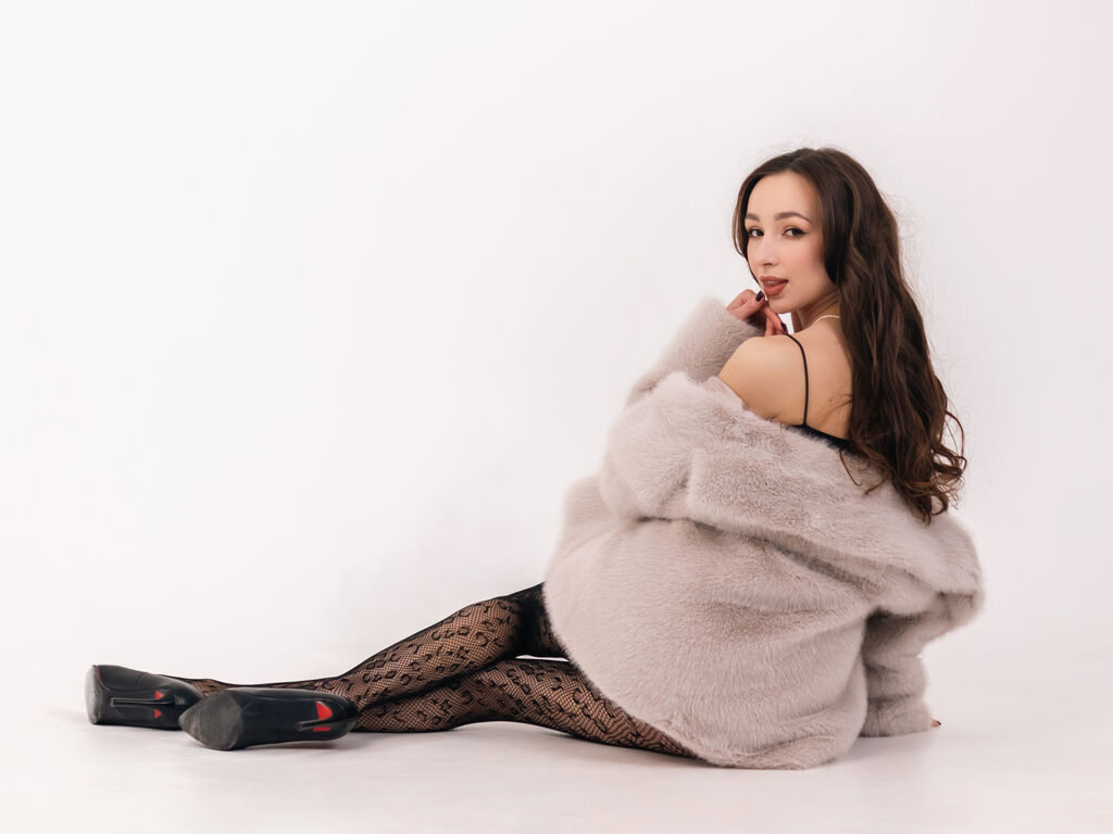 EmilySimon – webcam model profile photo