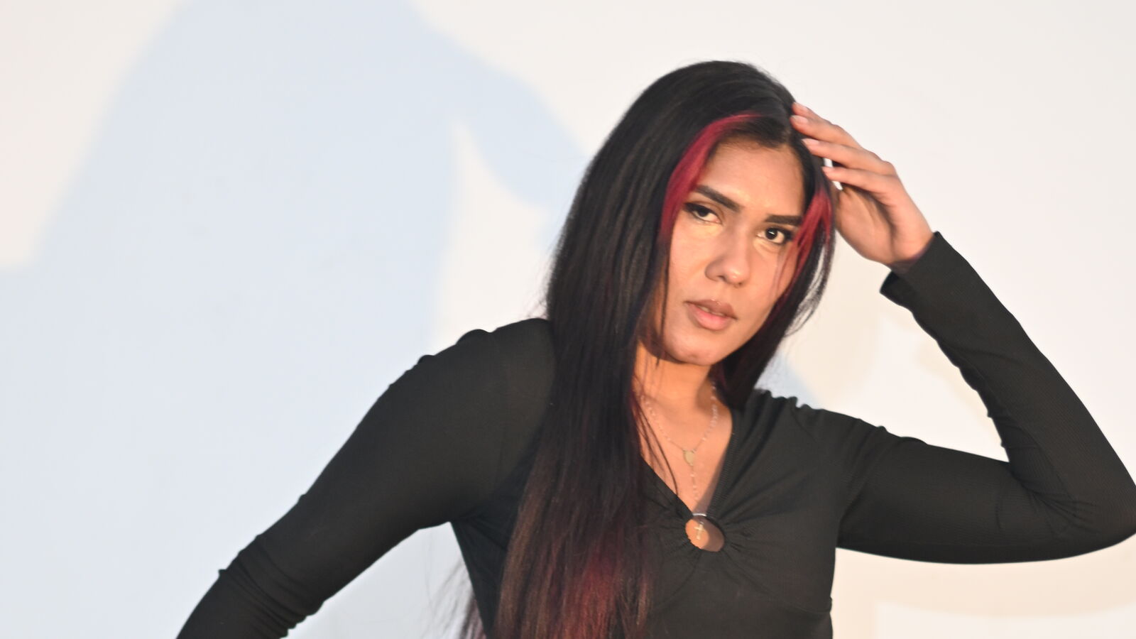 AlizLatifa erotic portrait