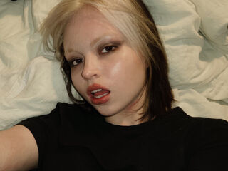 MollyHuntt]