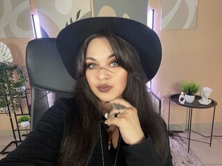 horny chatroom AmiraDewill
