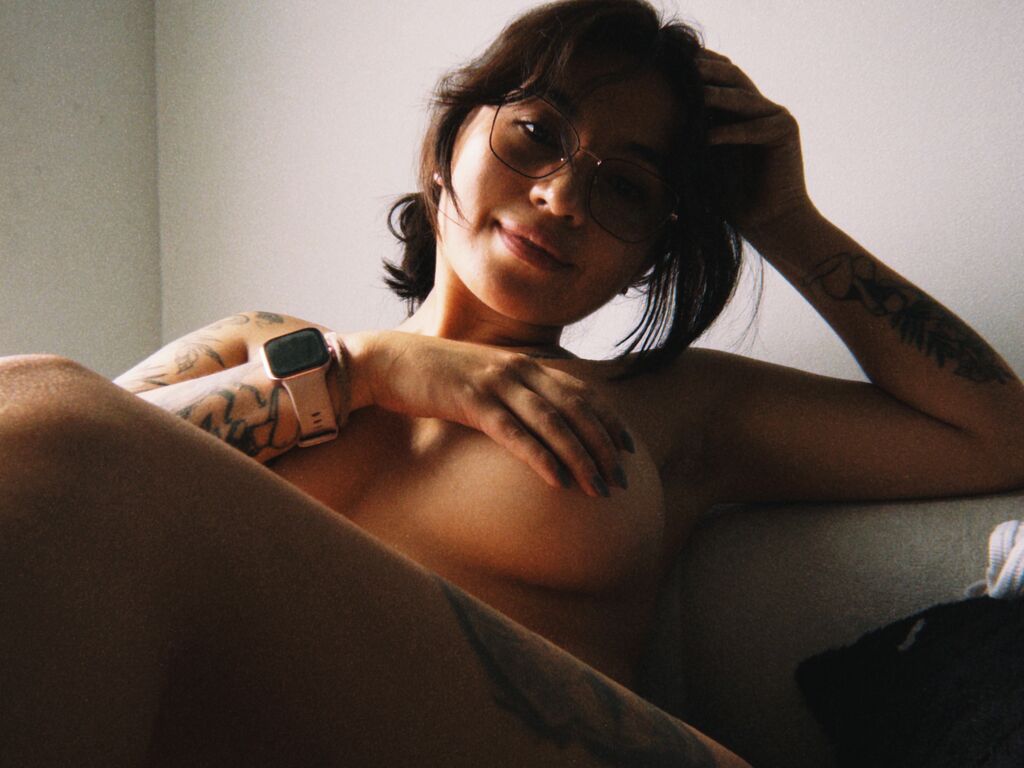 MarieLima Camera Thumbnail