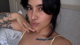 Free Nude MarieLima