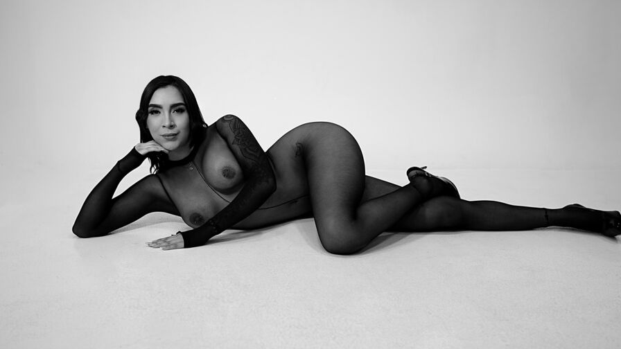 Live Sex Chat with AnetteLawren