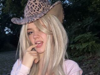 HollyMollys Porn Show