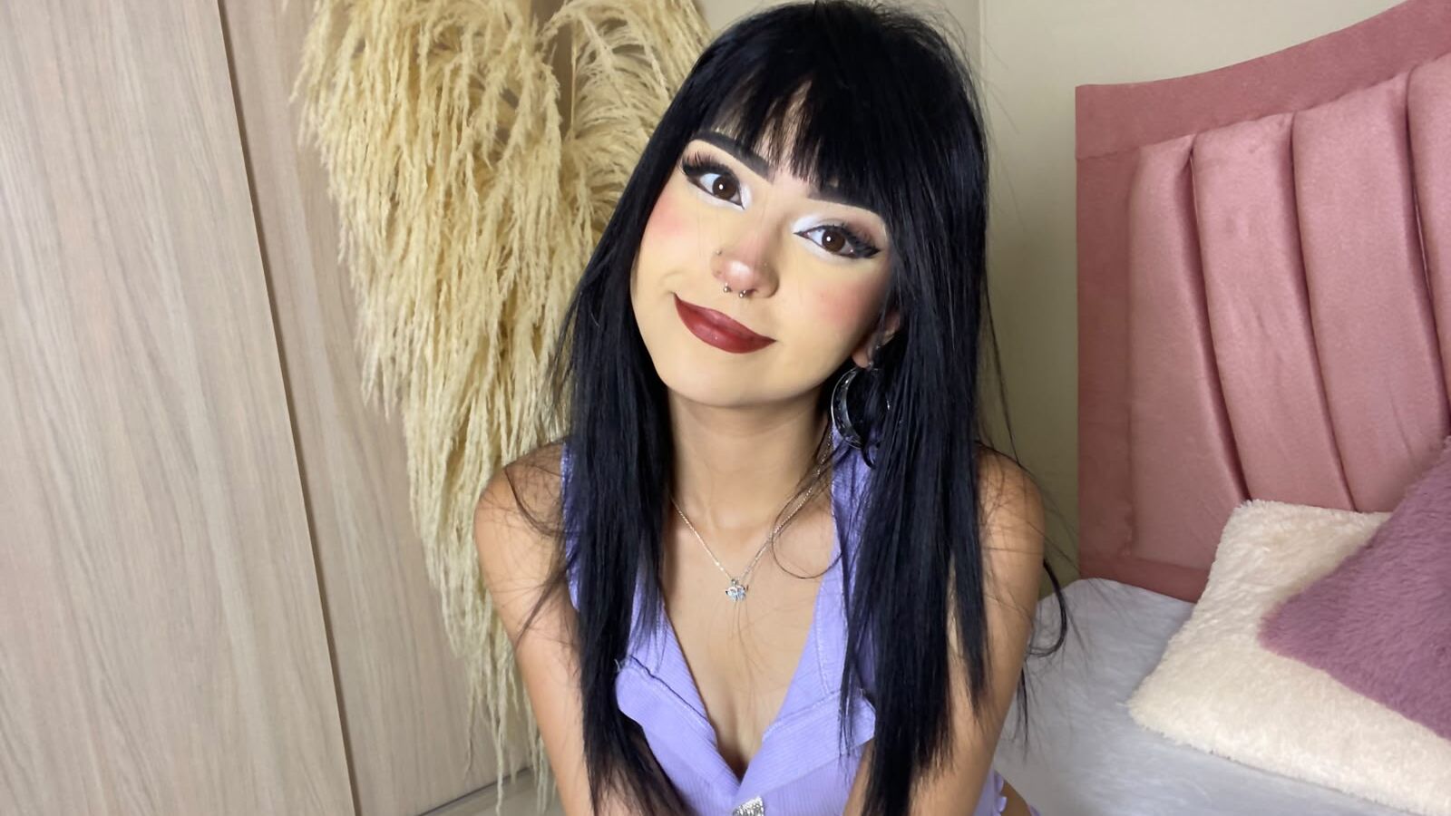 MindyDilucas erotic portrait