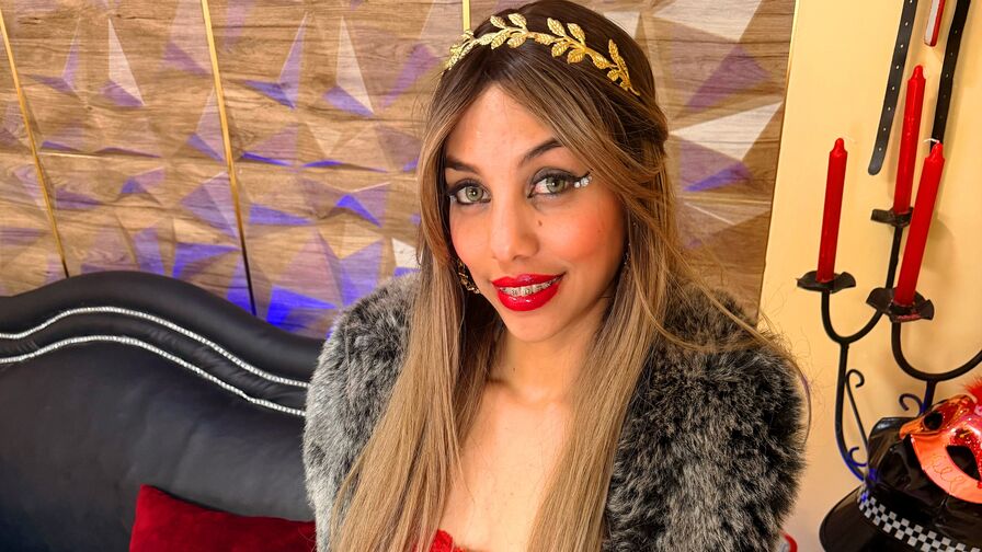 Rhita live cam model