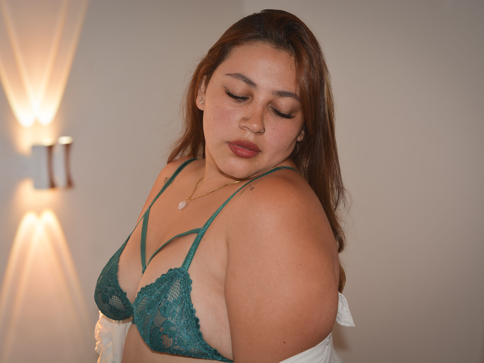 Live cam for MiaParket