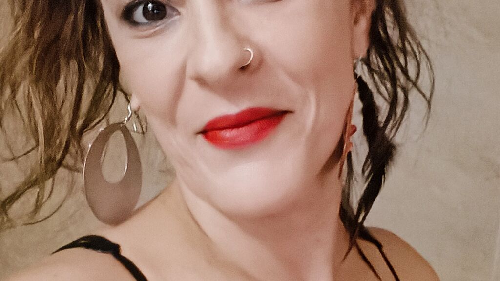 Yossunecam's profile from Jasmin at GirlsOfJasmin'