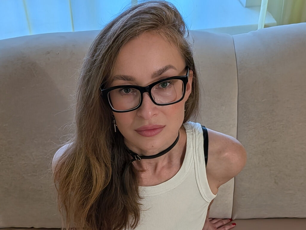 HelenaBoyd webcam model