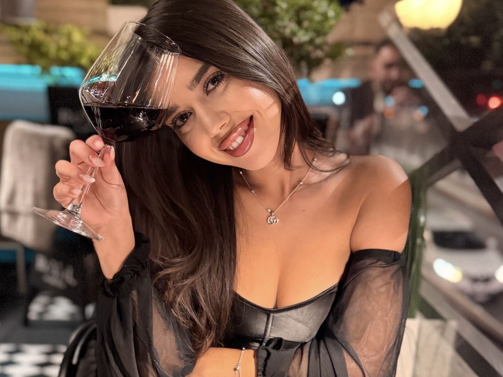 Live cam for ClaireJenner