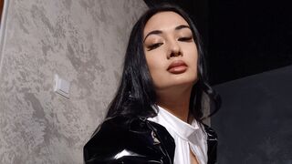 Free Nude EvelinBlack