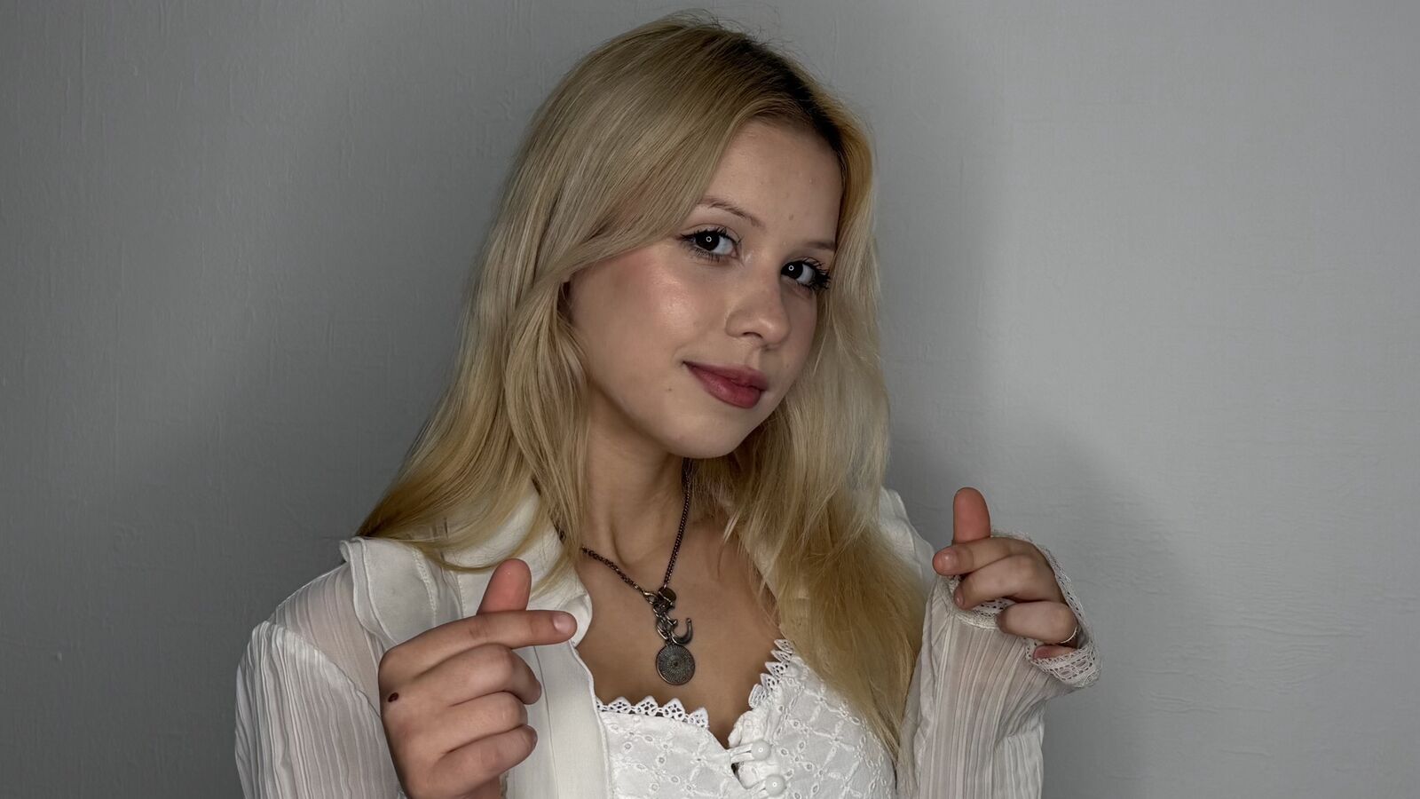 JuanitaHoffler erotic portrait