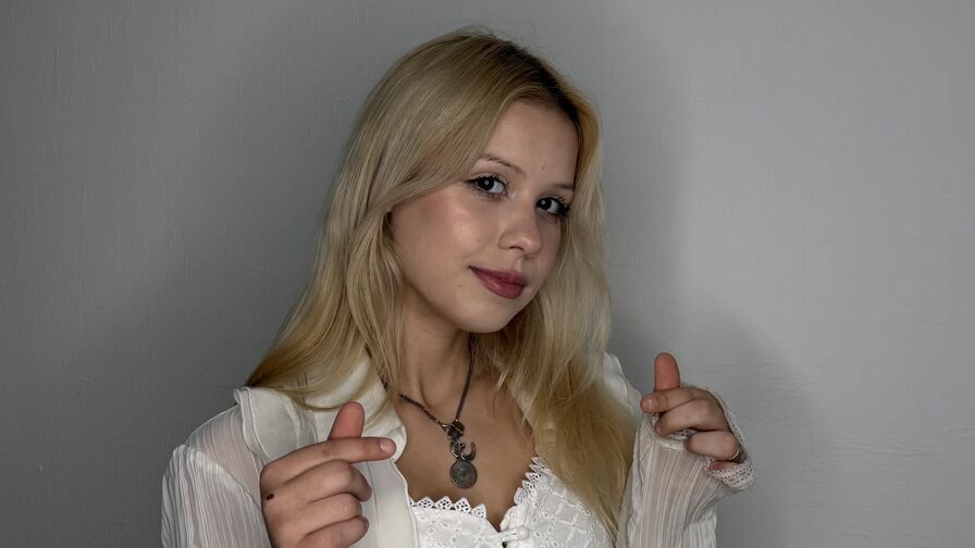 Live Sex Chat with JuanitaHoffler