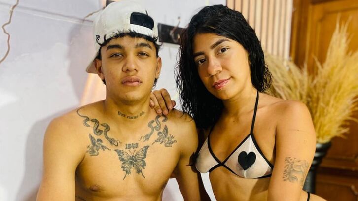 AlessiaAndAxel live webcam show
