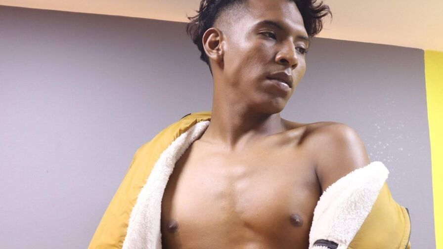 Discover ZachWonder on Erotic-Art-Beauty.com