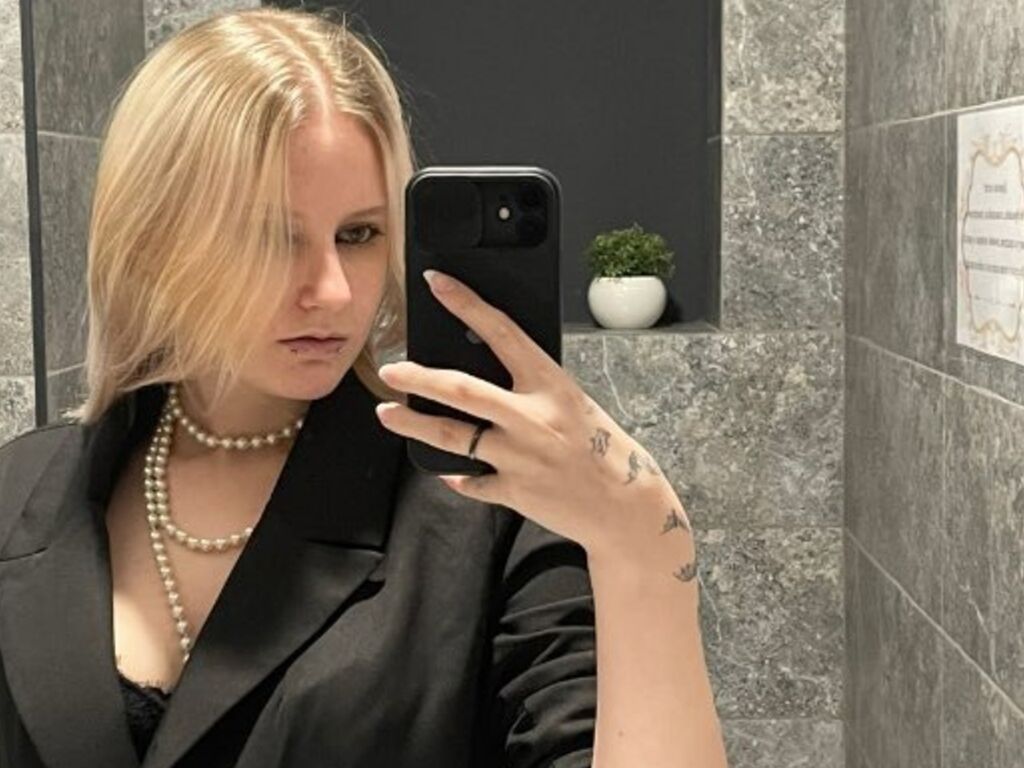 JenaeMcquillen show preview