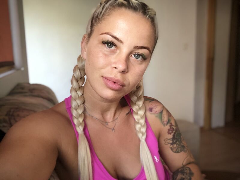 KateAllya superxxxporn