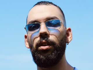 online porn chat room JayRave