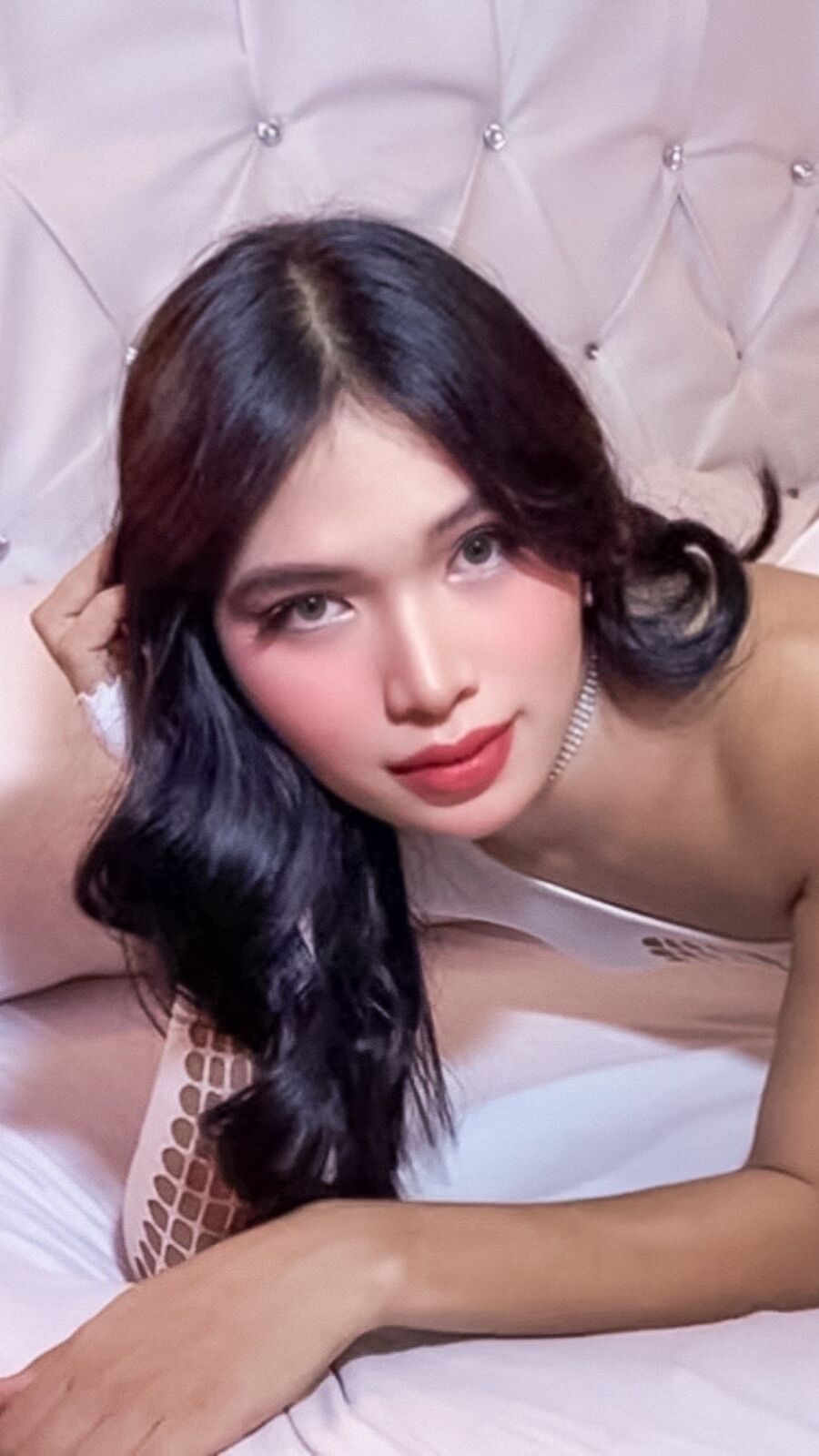 FantasiaBlooms glamour portrait