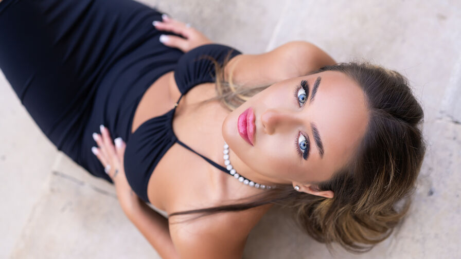 KaylaDepp's chat room
