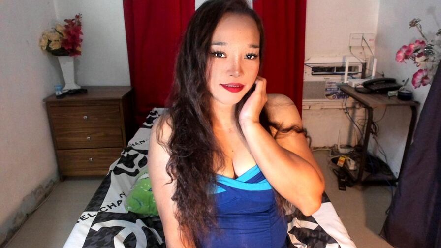 AnnaDelphine live cam