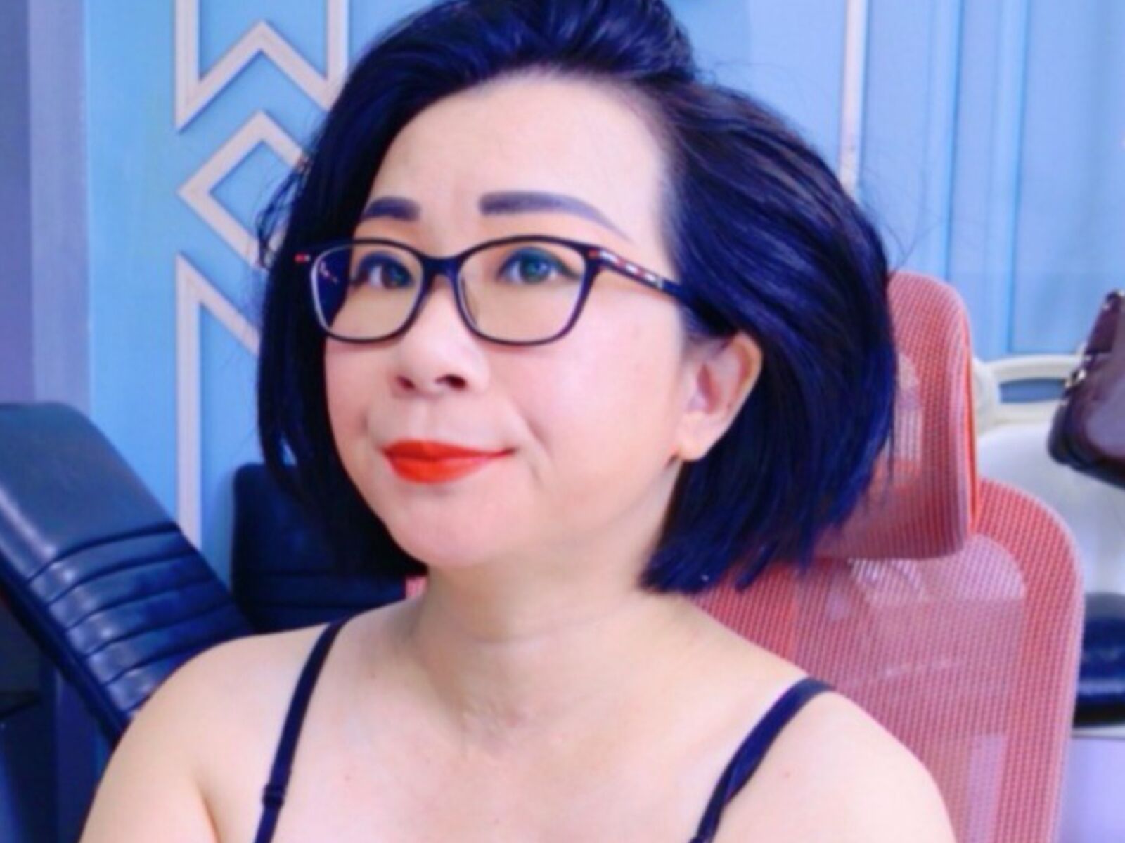 Live cam for LucianaMecacci