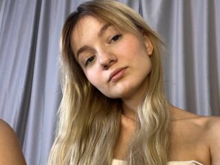 MaureenEmily Sex live sex