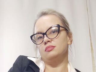 RebeccaDarling Live mature cam