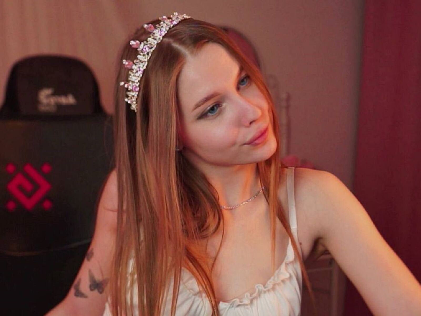 Live cam for RinaMous