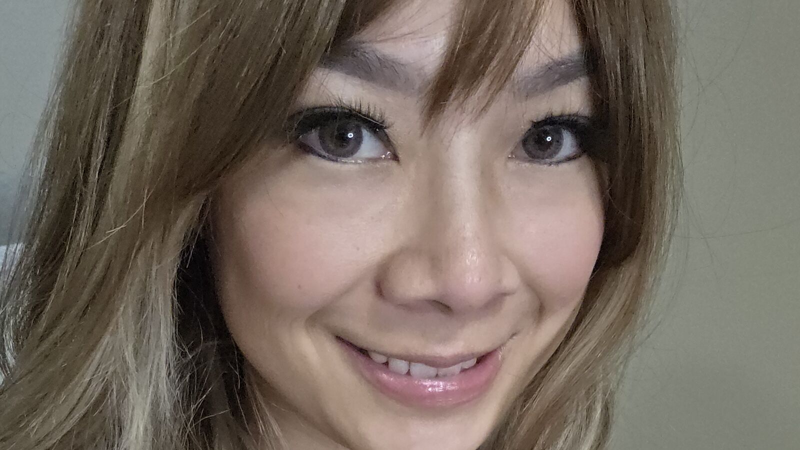 KiraBloom erotic portrait