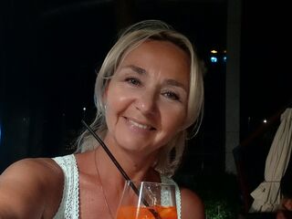 live chat sex JennisJons