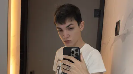 MatthewTwitty's chat room