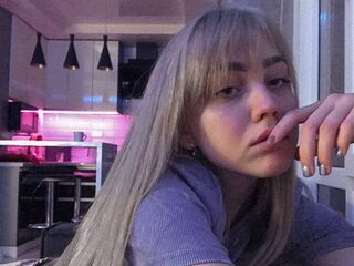 best videochat RowenaBarrick