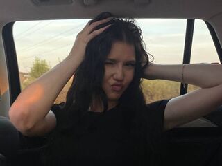 LidiaBranscome age 18