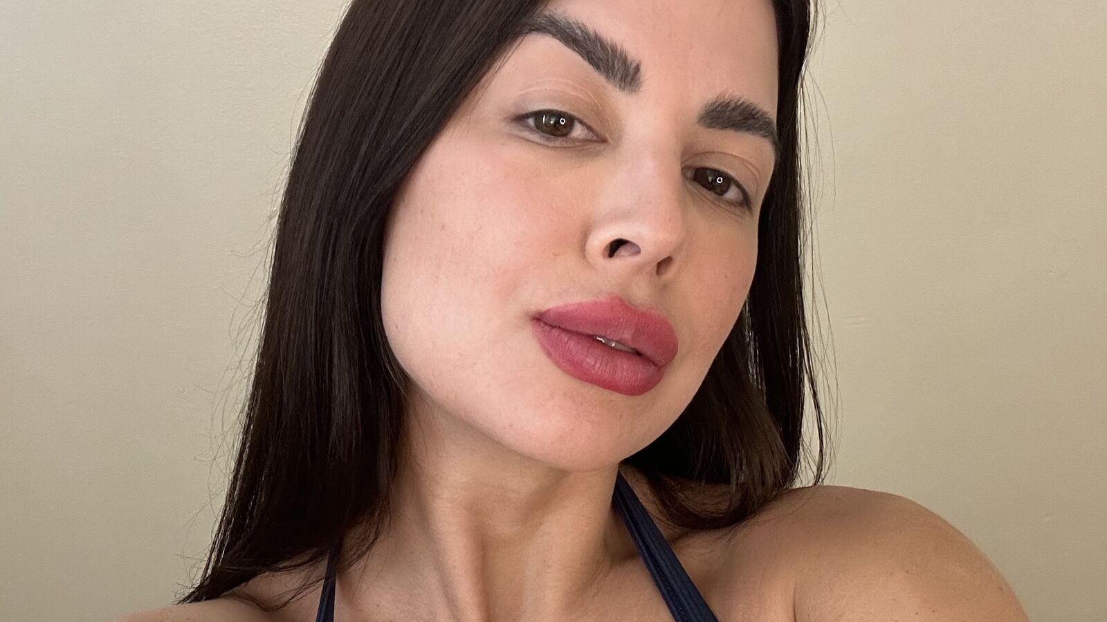 SerenaWestwood erotic portrait