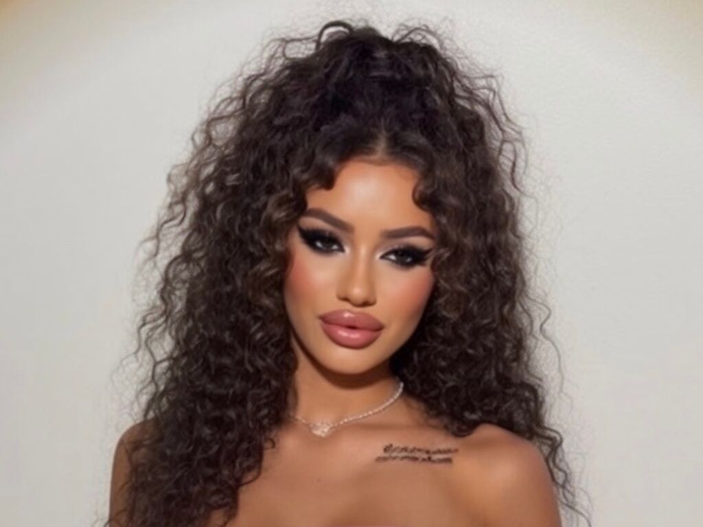 CelineCherie Profile Image