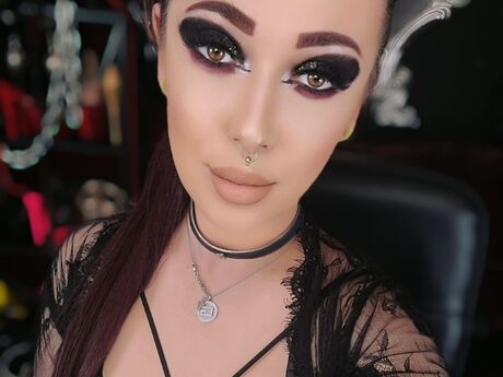 Chat with GeorgiaBlair